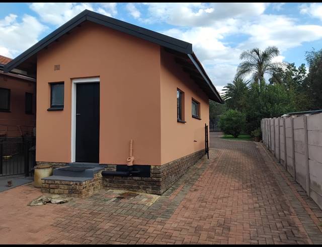 3 BEDROOM HOUSE FOR SALE IN KANONKOP